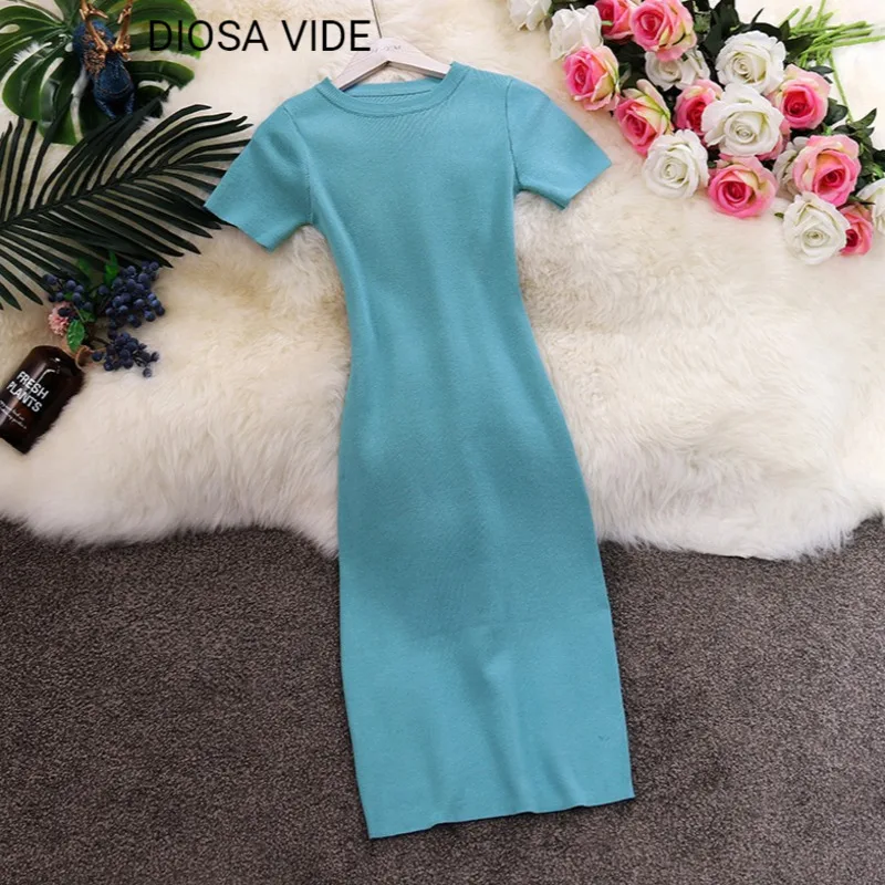 Celebrity temperament round neck short-sleeved Slim wild mid-length knitted dress female 2022 summer new style
Celebrity temperament round neck short-sleeved Slim wild mid-length knitted dress female 2022 summer new style