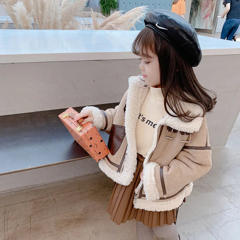 Elegant Coat Winter Spring Warm Girls Kids Turtleneck Outwear Fur Plus Velvet Toddler Teens Tops Thicken Children High Quality
Elegant Coat Winter Spring Warm Girls Kids Turtleneck Outwear Fur Plus Velvet Toddler Teens Tops Thicken Children High Quality