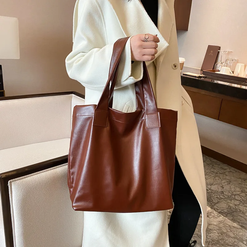Autumn New Design All-Match Handbags Retro Tote Shoulder Bags For Women Solid Color Big Capacity Versatile America European
Autumn New Design All-Match Handbags Retro Tote Shoulder Bags For Women Solid Color Big Capacity Versatile America European