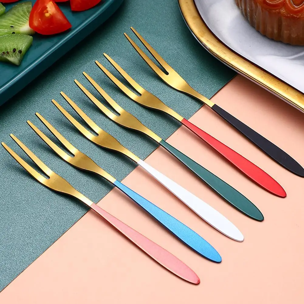 5pcs Fruit Fork Luxury Steel Gold Cake Dessert Forks Fork Snail Lovely In Restaurant For Cake Mini Used Party Fork D7N7
5pcs Fruit Fork Luxury Steel Gold Cake Dessert Forks Fork Snail Lovely In Restaurant For Cake Mini Used Party Fork D7N7