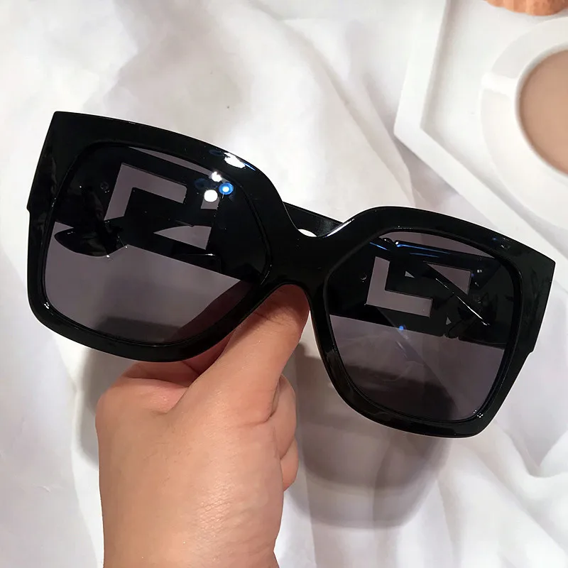 2021 New Fashion Brand Square Sunglasses For Women Vintage Oversized Graident Cat Eye Sun Glasses Female Men Shade
2021 New Fashion Brand Square Sunglasses For Women Vintage Oversized Graident Cat Eye Sun Glasses Female Men Shade