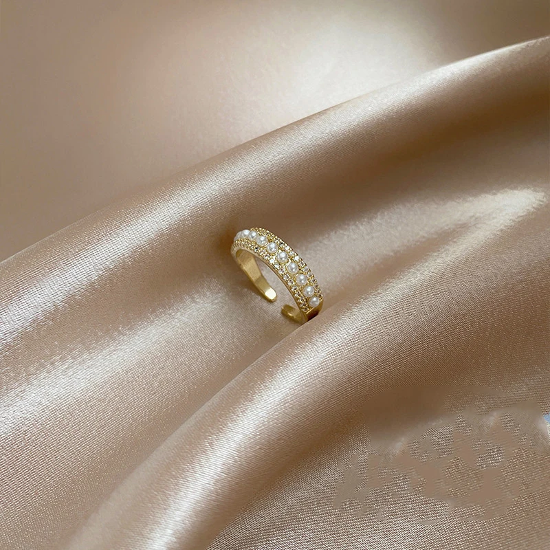 2020 Korean New Fashion Pearl Ring Adjustable Opening Bead Ring Temperament Simple Index Finger Ring Female Banquet Jewelry Gift
2020 Korean New Fashion Pearl Ring Adjustable Opening Bead Ring Temperament Simple Index Finger Ring Female Banquet Jewelry Gift