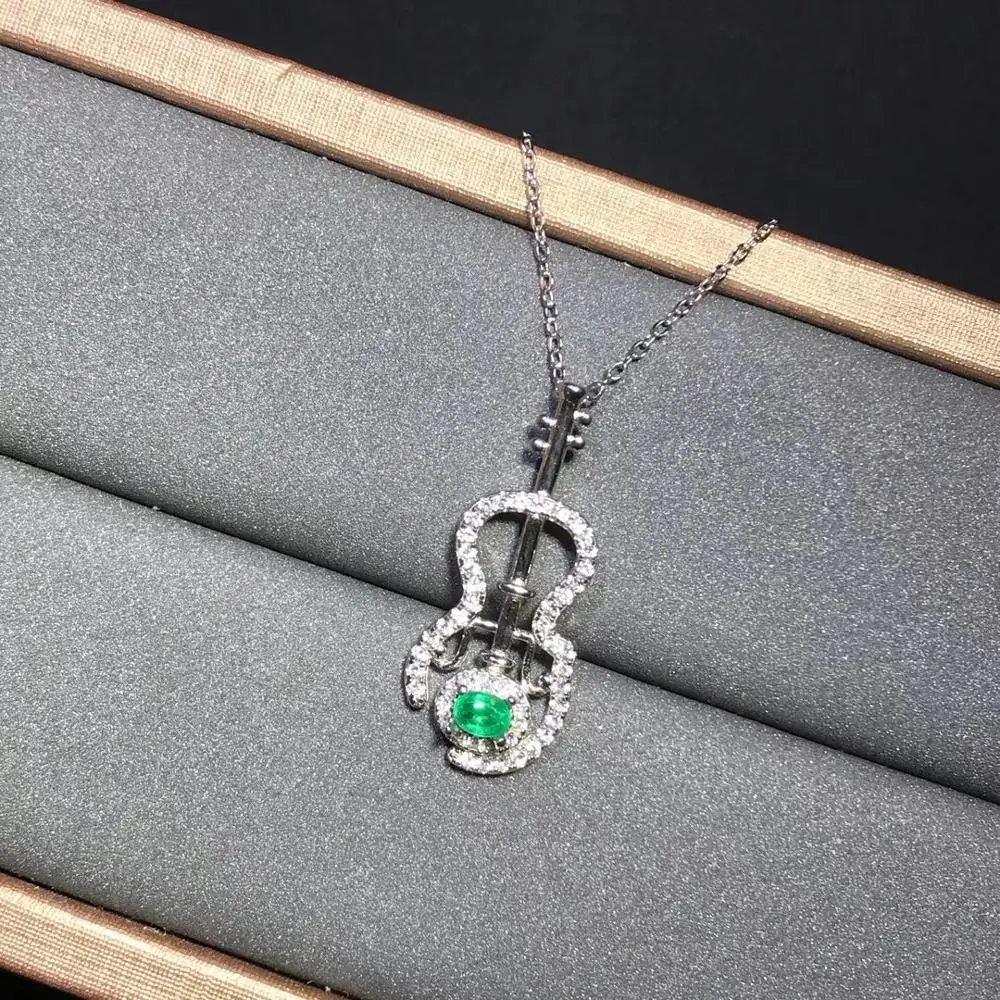 New natural emerald necklace 925 silver ladies necklace fresh and lovely simple fashion
New natural emerald necklace 925 silver ladies necklace fresh and lovely simple fashion