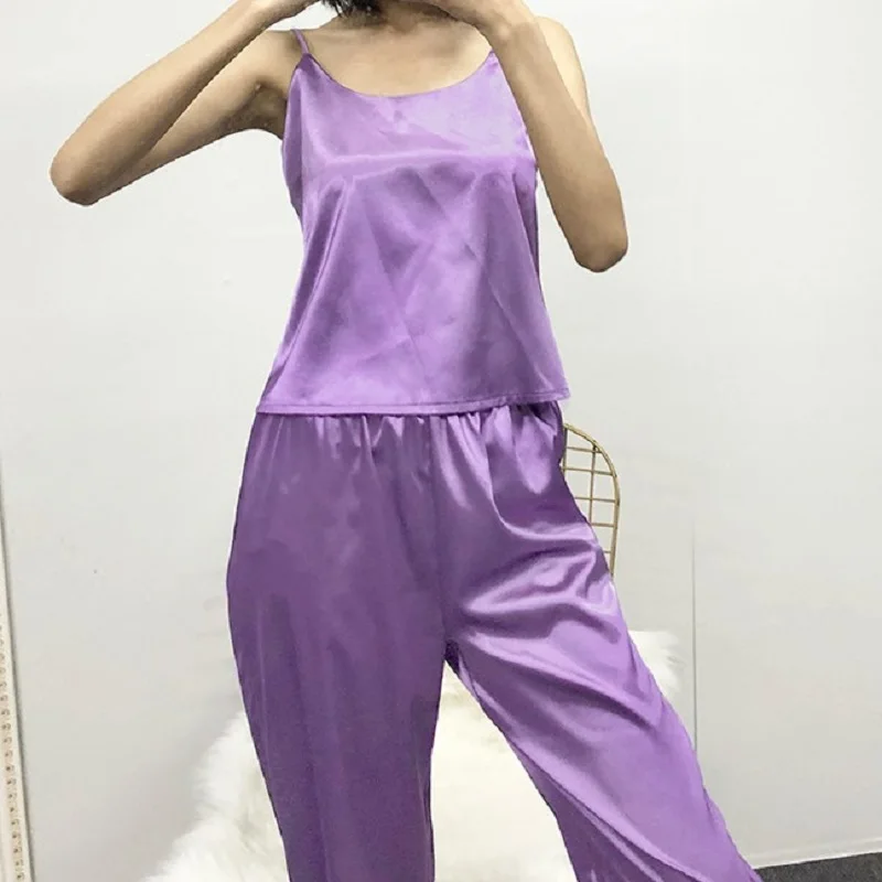 Backless Satin Sexy Pajamas Black Lace Pajamas With Pants Loose Spaghetti Strap Intimate Lingerie Sleepwear Women Pj Set
Backless Satin Sexy Pajamas Black Lace Pajamas With Pants Loose Spaghetti Strap Intimate Lingerie Sleepwear Women Pj Set