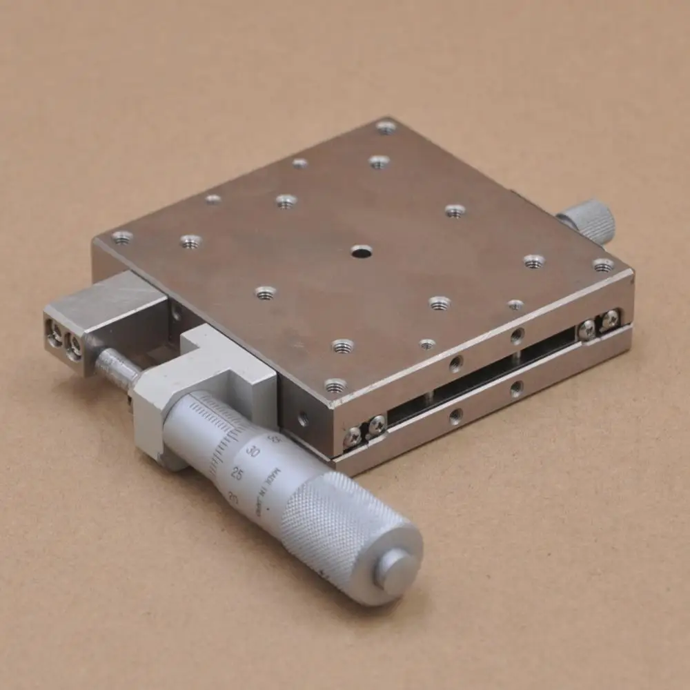 Suruga Seiki BSS16-80CR manual xy axis optical displacement platform fine-tuning slide stainless steel
Suruga Seiki BSS16-80CR manual xy axis optical displacement platform fine-tuning slide stainless steel
