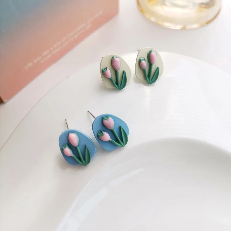 Mihan S925 needle Fashion Jewelry Flower Earrings Pretty Design Vintage Temperament Coating Stud Earrings For Girl Lady Gifts
Mihan S925 needle Fashion Jewelry Flower Earrings Pretty Design Vintage Temperament Coating Stud Earrings For Girl Lady Gifts