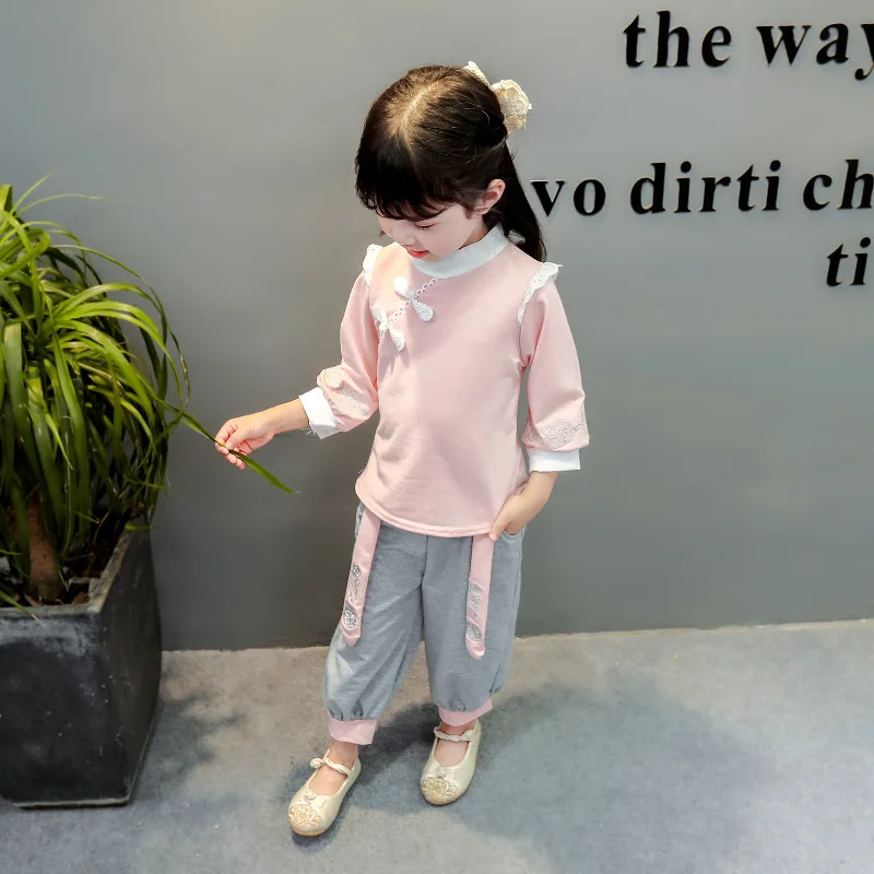 Girls' Autumn Suit 2020 Ancient Style Tang Suit Hanfu Children's Autumn Two-piece Suit
Girls' Autumn Suit 2020 Ancient Style Tang Suit Hanfu Children's Autumn Two-piece Suit