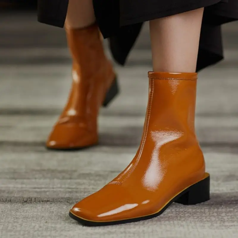 Rizabina Women Ankle Boots Real Leather Square Heel Women Autumn Winter Shoes Fashion Party Shoes Women Size 33-40
Rizabina Women Ankle Boots Real Leather Square Heel Women Autumn Winter Shoes Fashion Party Shoes Women Size 33-40