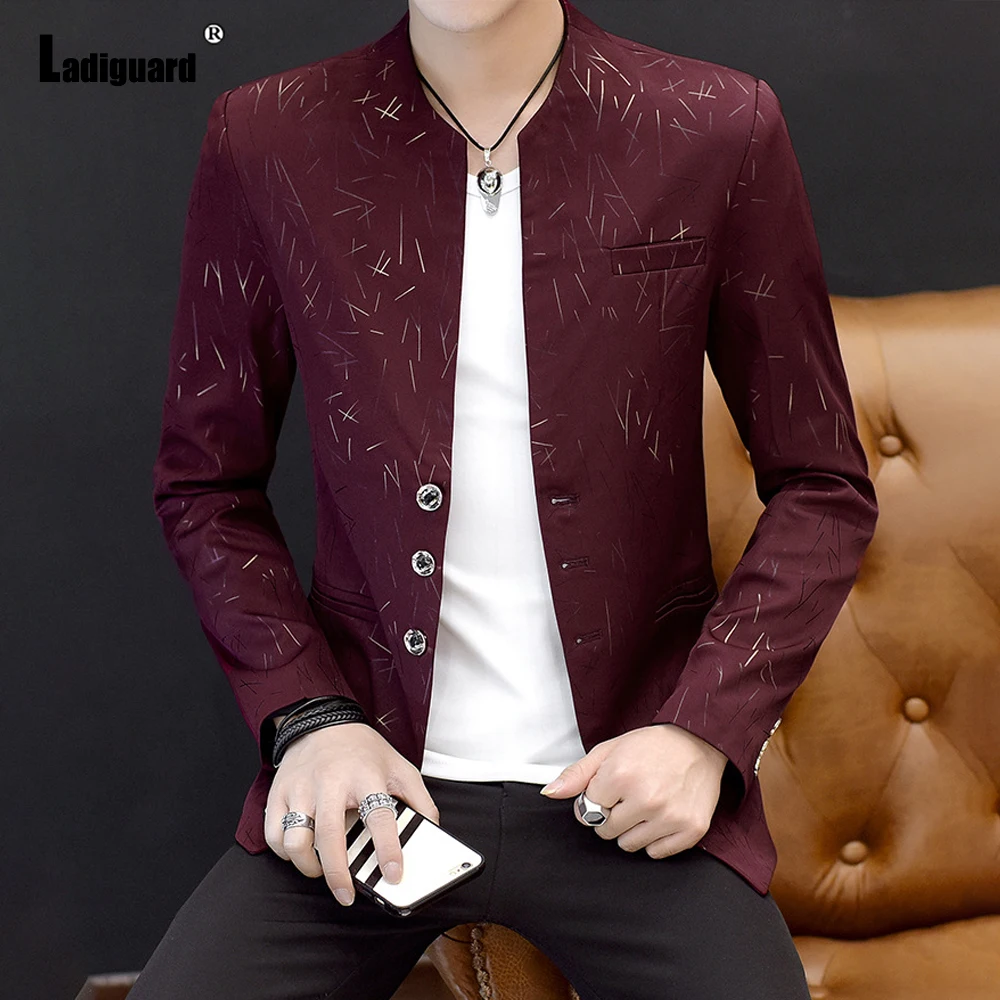 Ladiguard Plus Size Men Elegant Leisure Casual Blazers European Style 2021 Autumn Classic Print Outerwear Business man Blazer
Ladiguard Plus Size Men Elegant Leisure Casual Blazers European Style 2021 Autumn Classic Print Outerwear Business man Blazer