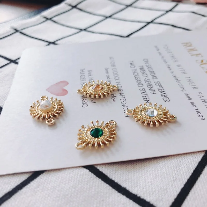 6 шт./lotAlloyFlowerk шнур с золотым воском женские ювелирные изделия серьги для ювелирных изделий Аксессуары для ювелирных изделий отделка ювелир...
6 шт./lotAlloyFlowerk шнур с золотым воском женские ювелирные изделия серьги для ювелирных изделий Аксессуары для ювелирных изделий отделка ювелир...