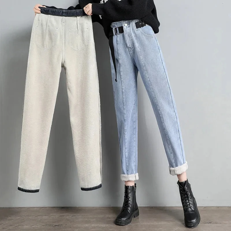 Winter Warm High Waist Jeans Korean Fashion Fleece Denim Trousers With Belt Vintage Velvet Boyfriend Jeans Plus Size Harem Pants
Winter Warm High Waist Jeans Korean Fashion Fleece Denim Trousers With Belt Vintage Velvet Boyfriend Jeans Plus Size Harem Pants