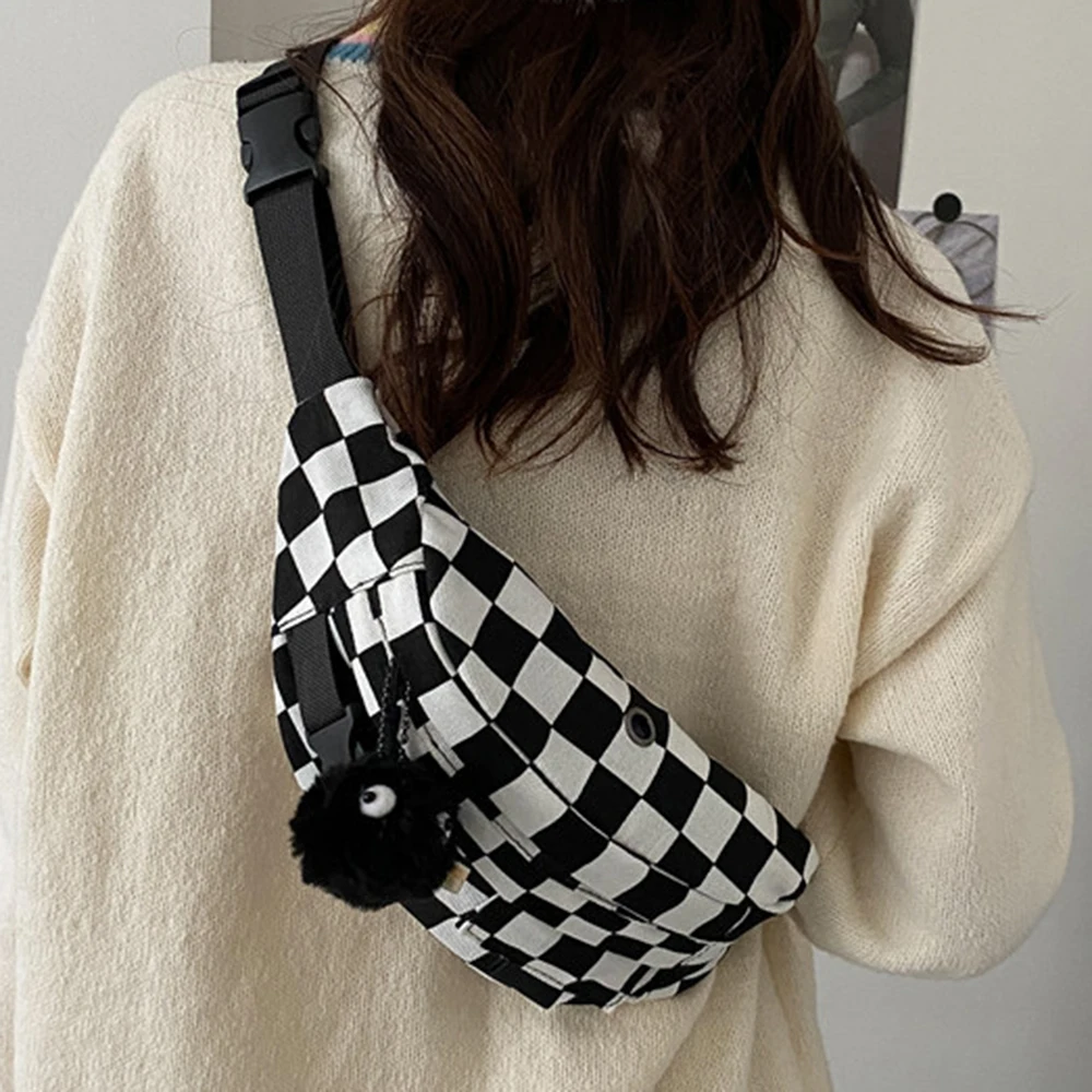 Women Waist Bags 2021 New Women's Crossbody Bags Fashion Shoulder Bags Lattice Fashion Bags Nylon Color Contrast Casual Bags
Women Waist Bags 2021 New Women's Crossbody Bags Fashion Shoulder Bags Lattice Fashion Bags Nylon Color Contrast Casual Bags