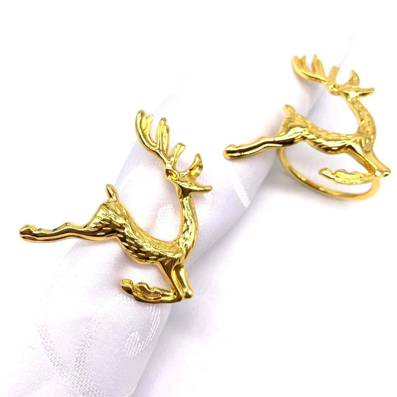 2PCs Napkin Ring Hot Sale Christmas Deer Style Napkin Ring Metal Napkin Ring Table Napkin Ring Ornament Ornaments
2PCs Napkin Ring Hot Sale Christmas Deer Style Napkin Ring Metal Napkin Ring Table Napkin Ring Ornament Ornaments