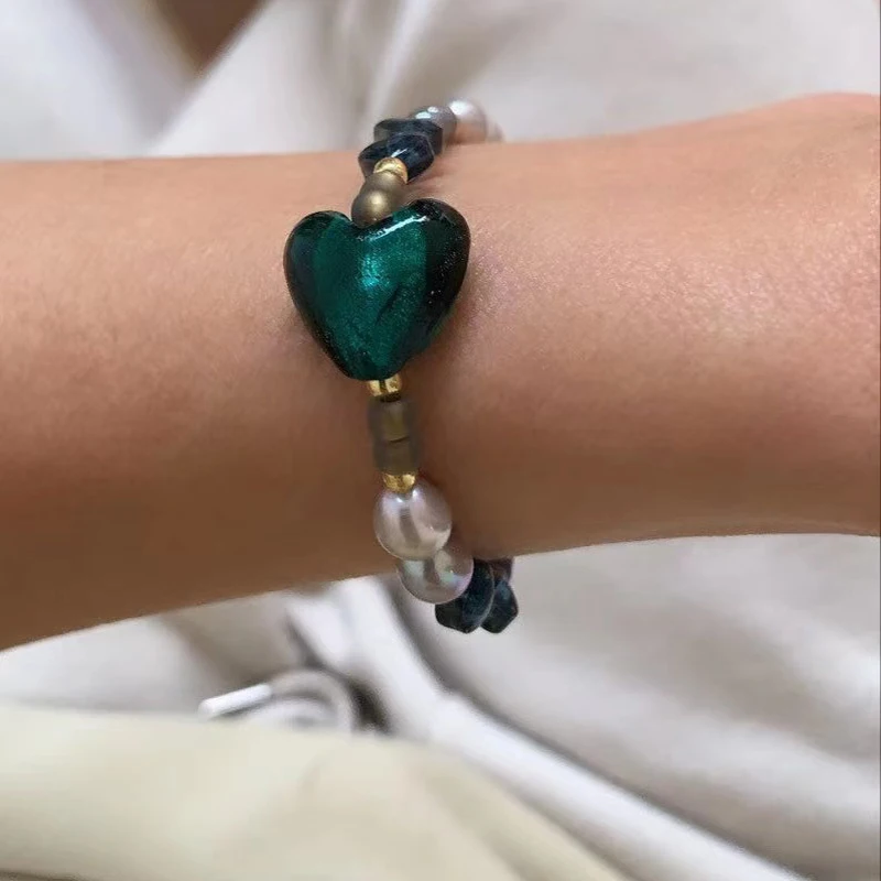 Bohemian Fashion Color Heart Shaped Crystal Natural Pearl Beaded Charm Bracelet Women's Beautiful Accessories Exquisite Jewelry
Bohemian Fashion Color Heart Shaped Crystal Natural Pearl Beaded Charm Bracelet Women's Beautiful Accessories Exquisite Jewelry