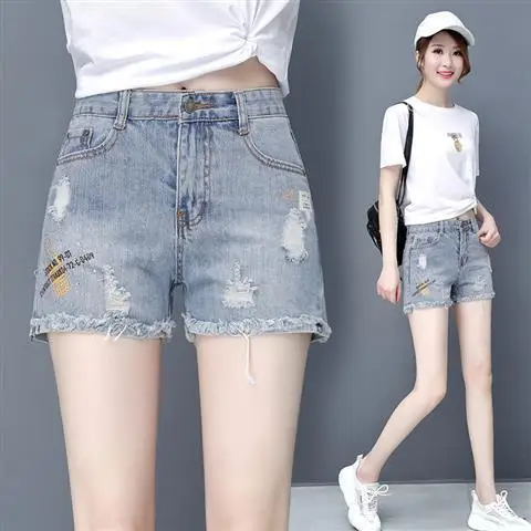 Denim shorts women's 2021 summer fashion high waist A-line show thin show high summer thin perforated pants
Denim shorts women's 2021 summer fashion high waist A-line show thin show high summer thin perforated pants