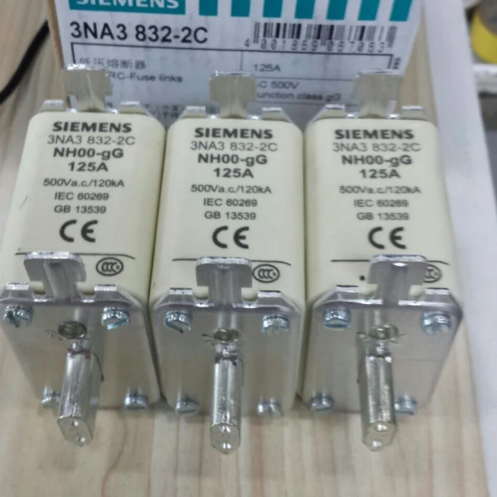 3 шт/1 коробка Siemens 3NA3832-2C LV HRC-предохранитель 125A 500VAC в коробке-новый | Безопасность и