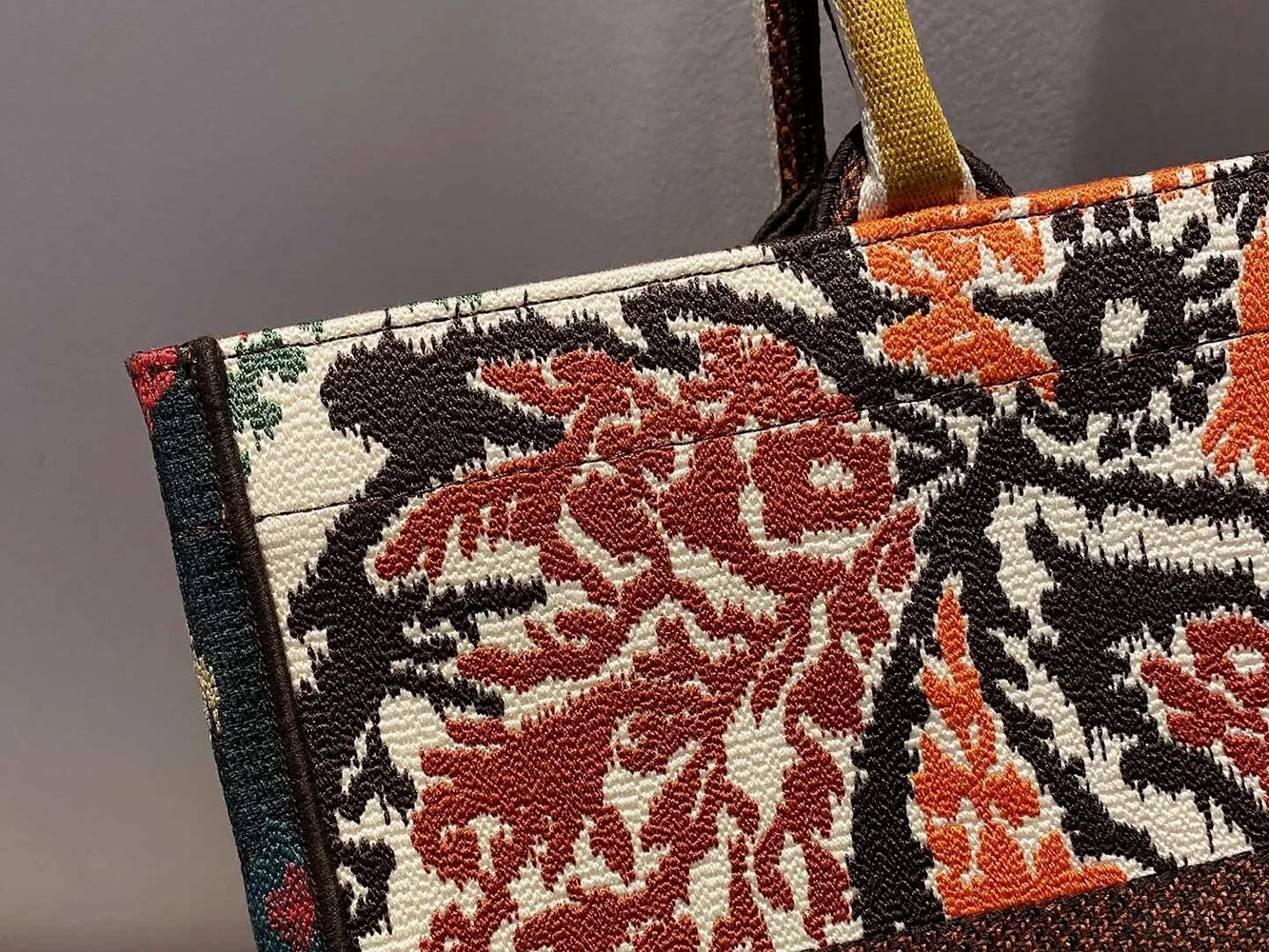 2021 new embroidery bag, superb embroidery interprets new fashion style luxury designer bag designer bags luxury handbags