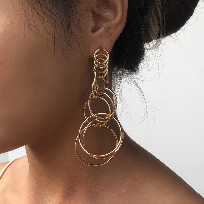 Punk Circle Link Women Loop Earrings Exaggerated Big Circle Simple Chain Dangel Earrings Punk Party Korea Ear Rings Jewelry
Punk Circle Link Women Loop Earrings Exaggerated Big Circle Simple Chain Dangel Earrings Punk Party Korea Ear Rings Jewelry