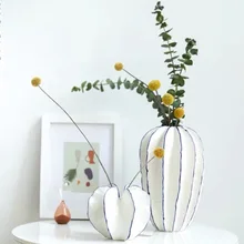 Heart Vase поп ит ананас Decoration Flower Arrangement Home المزهريات Ceramic Creative голова давидаDesign Simple Deco сухоцвет