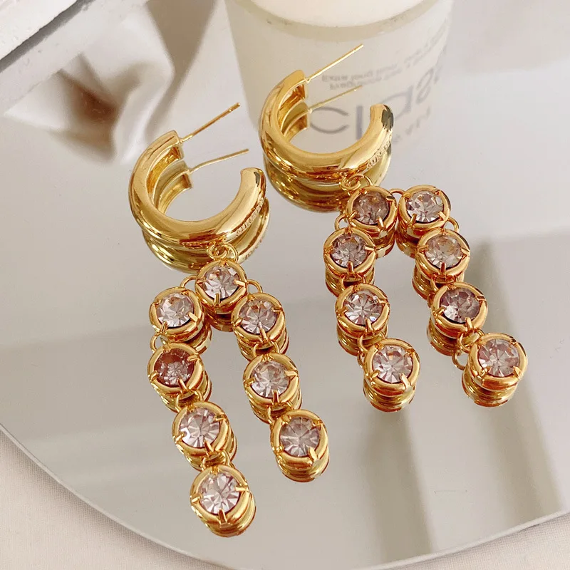 Vintage Women Stud Earring Pendant2021 Gold Aretes With Crystal Tassel Aros For Charm Lady Luxury Gift Korean Fashion Jewelry
Vintage Women Stud Earring Pendant2021 Gold Aretes With Crystal Tassel Aros For Charm Lady Luxury Gift Korean Fashion Jewelry