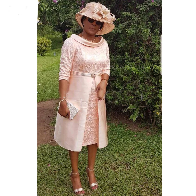 Bowl Neck Vintage Formal Dress for Wedding Party Tea Length Mother of the Bride Groom Lace Dresses
Bowl Neck Vintage Formal Dress for Wedding Party Tea Length Mother of the Bride Groom Lace Dresses
