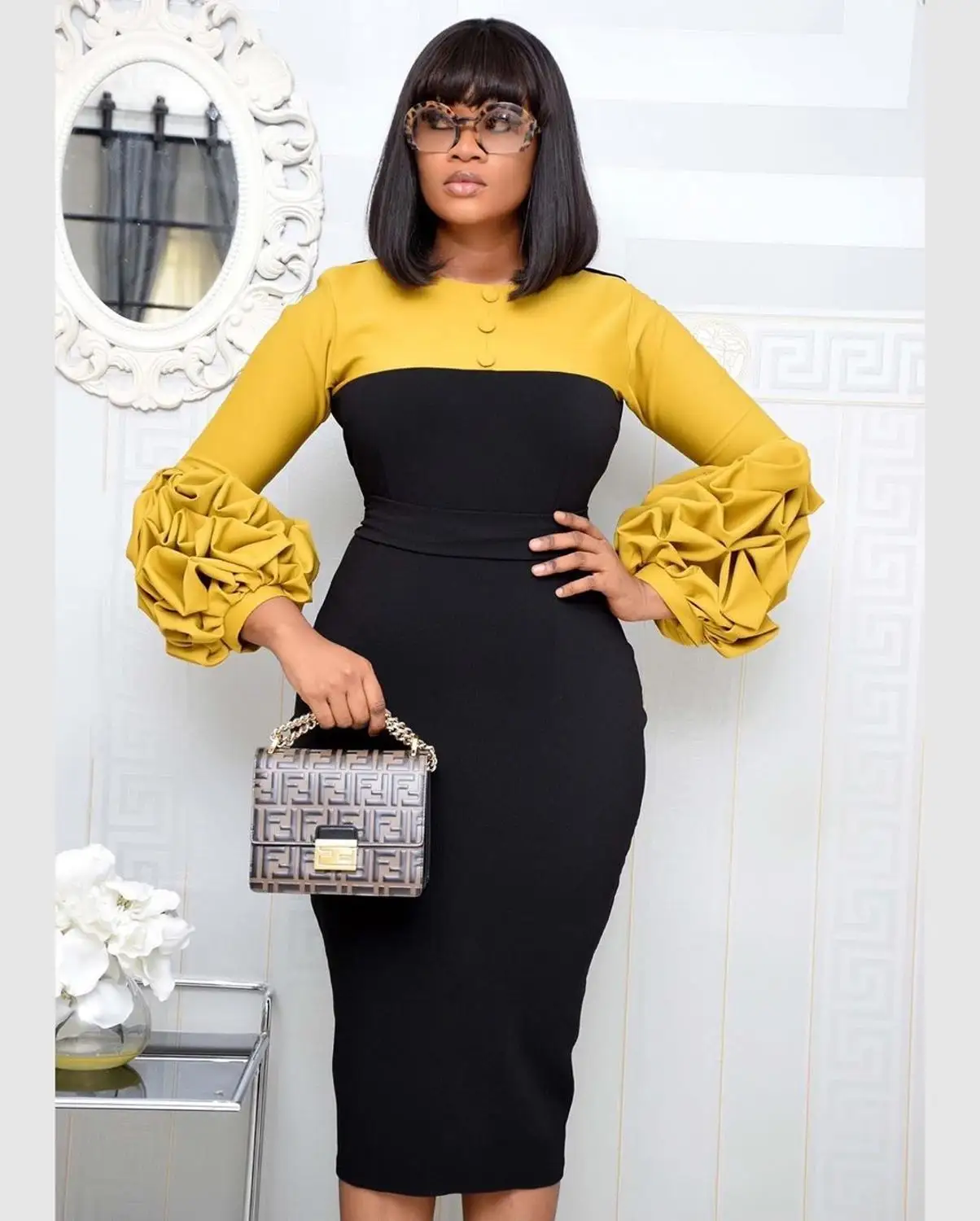 European and American plus size women's spring and autumn fashion high-quality color block splicing dress
European and American plus size women's spring and autumn fashion high-quality color block splicing dress