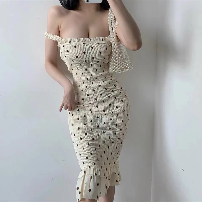 2021 Summer Pastoral Wave Point Strap Dress Sleeveless Slim Waist Waist Vacation Sexy Fishtail Dress Party Midi Dress Chiffon
2021 Summer Pastoral Wave Point Strap Dress Sleeveless Slim Waist Waist Vacation Sexy Fishtail Dress Party Midi Dress Chiffon