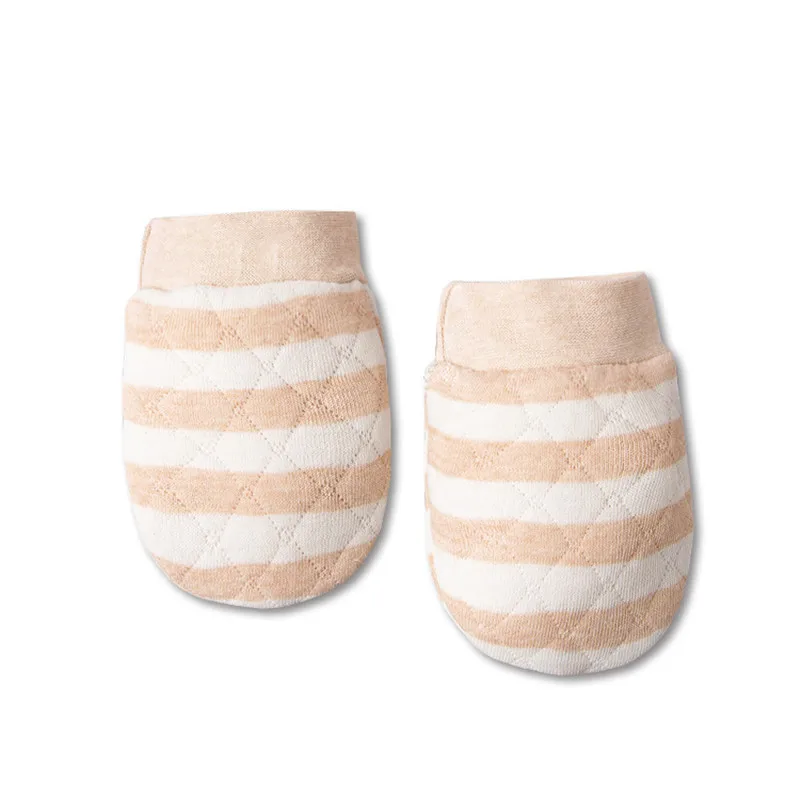 3 pair Baby anti-scratch gloves newborn 0-3-6M protective Boy girl gloves autumn winter organic cotton baby anti-scratch face
3 pair Baby anti-scratch gloves newborn 0-3-6M protective Boy girl gloves autumn winter organic cotton baby anti-scratch face