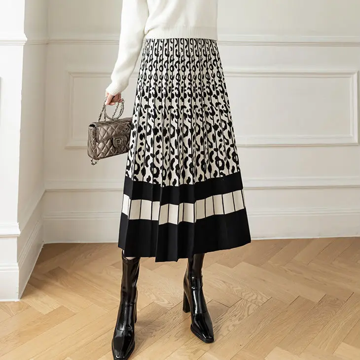 Elegant Leopard Print Knitted Skirt Women 2021 Autumn Winter Korean A Line High Waist Pleated Midi Long Skirt Female W11
Elegant Leopard Print Knitted Skirt Women 2021 Autumn Winter Korean A Line High Waist Pleated Midi Long Skirt Female W11