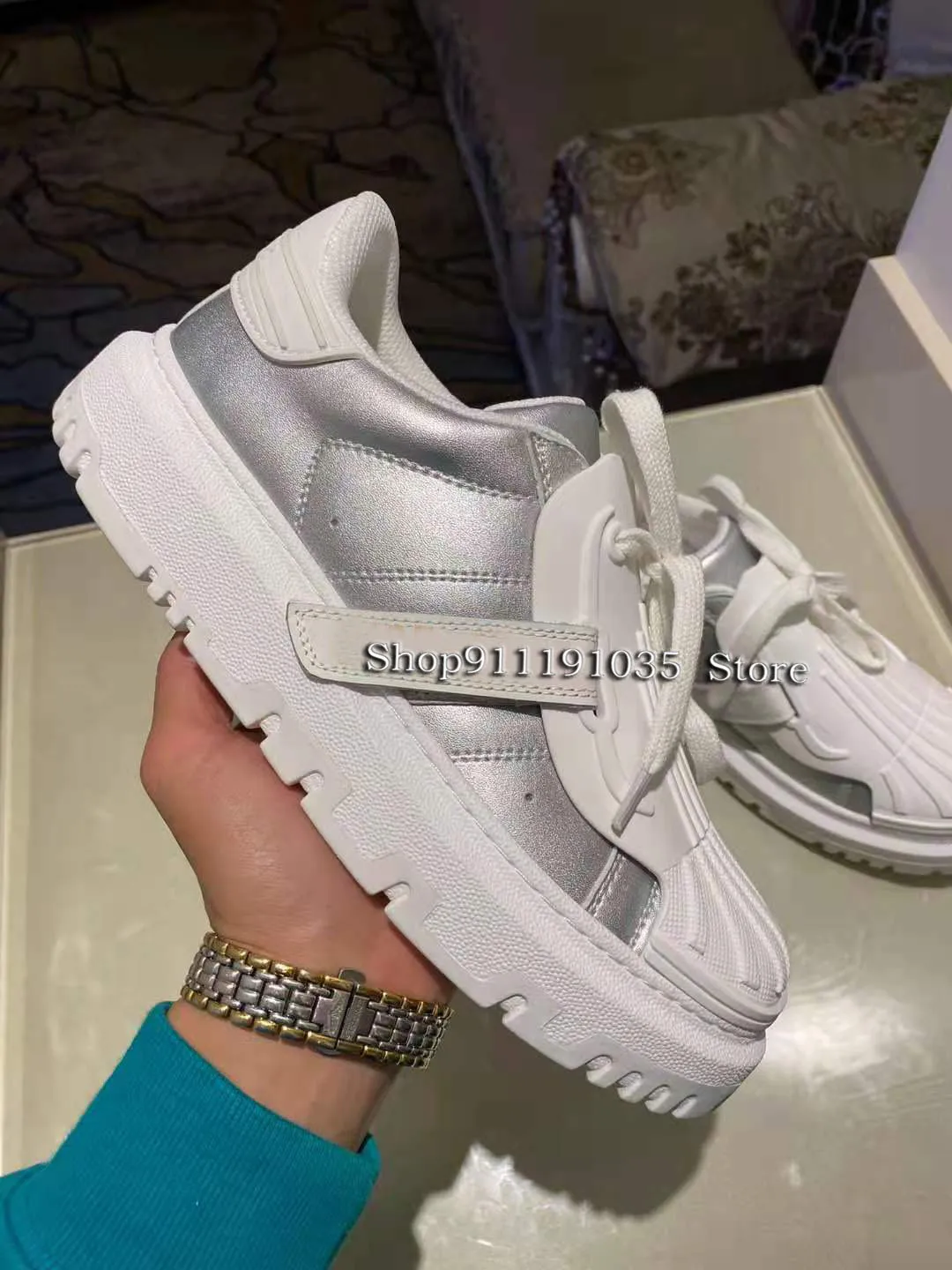 2021 brand designer high-quality most popular casual sports shoes 35-40 yards
2021 brand designer high-quality most popular casual sports shoes 35-40 yards
