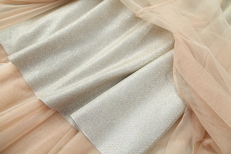 European and American women's wear 2020 summer new style Short sleeved star shirt Bright silk gauze skirt Fashion suits
European and American women's wear 2020 summer new style Short sleeved star shirt Bright silk gauze skirt Fashion suits