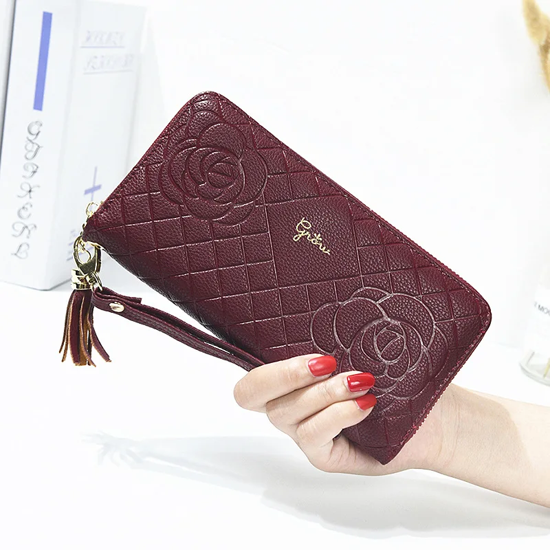 Women Leather Zipper Tassel Rose Print Wallets Female Fashion Long Letter Coin Purse Ladies New Wristband Multi-card Wallets 
Women Leather Zipper Tassel Rose Print Wallets Female Fashion Long Letter Coin Purse Ladies New Wristband Multi-card Wallets