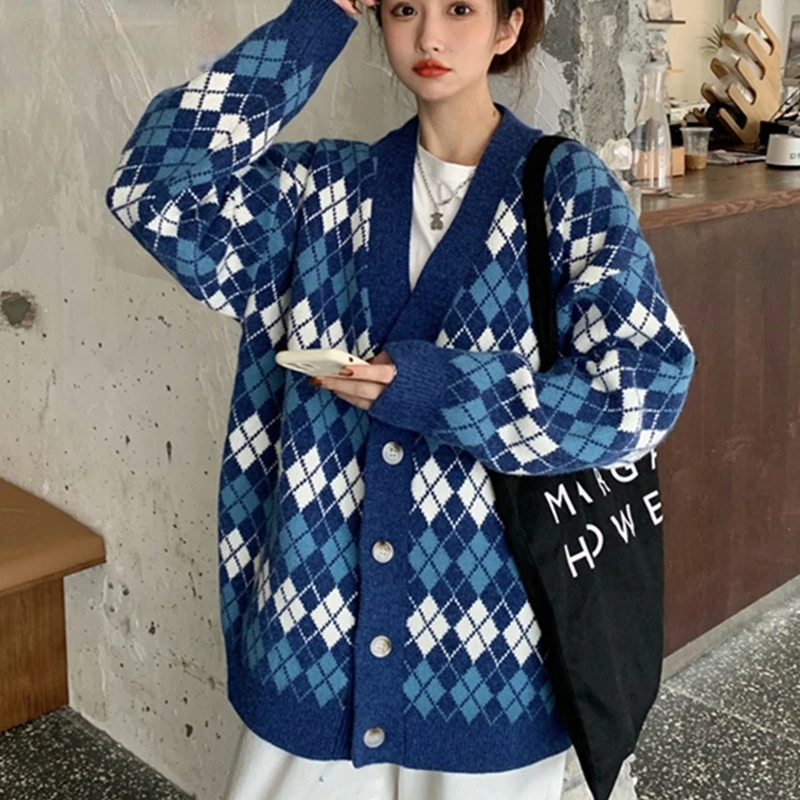 Oversized Cardigan Women Autumn Winter Vintage Argyle Plaid Print Button Long Sleeve Cardigan Sweater Female Knit Jacket
Oversized Cardigan Women Autumn Winter Vintage Argyle Plaid Print Button Long Sleeve Cardigan Sweater Female Knit Jacket