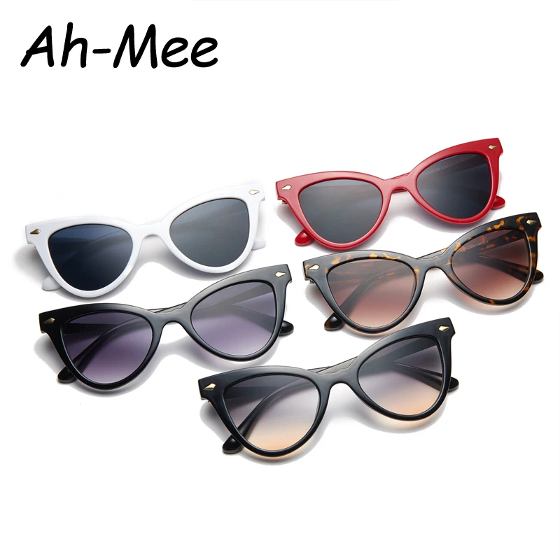 Fashion Cat Eye Sunglasses Women Brand Designer Vintage Female Sun Glasses Retro Cateye Eyeglasses For Women Oculos UV400
Fashion Cat Eye Sunglasses Women Brand Designer Vintage Female Sun Glasses Retro Cateye Eyeglasses For Women Oculos UV400