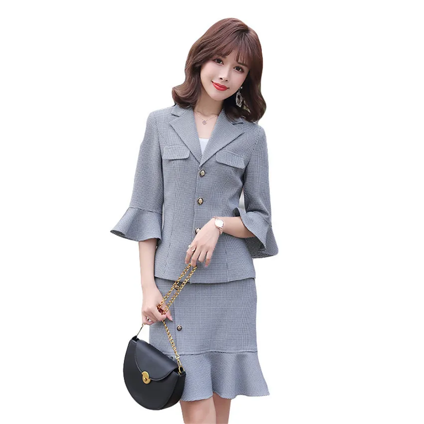Professional Skirt Suits Women Business Temperament Blazer And Skirt Office Ladies Formal Interview Bell Sleeve Work Clothes
Professional Skirt Suits Women Business Temperament Blazer And Skirt Office Ladies Formal Interview Bell Sleeve Work Clothes