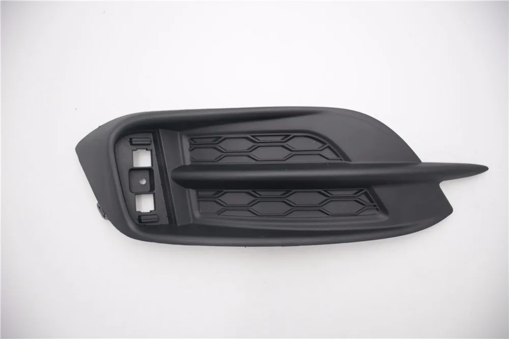 1Pcs Rear Tail Bumper Grille Fog Light Lamp Cover Garnish Trim Right Side For HONDA CIVIC SEDAN 2016-2018
1Pcs Rear Tail Bumper Grille Fog Light Lamp Cover Garnish Trim Right Side For HONDA CIVIC SEDAN 2016-2018