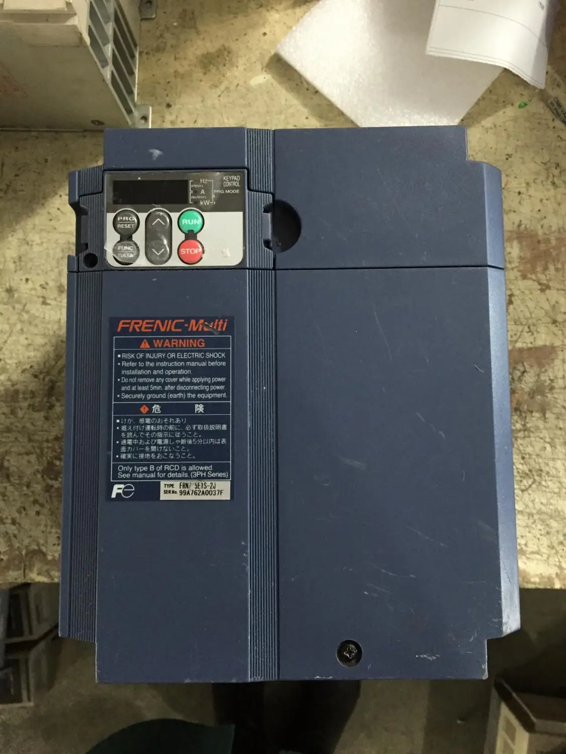 7.5KW 220V FRN7.5E1S-2J Inverter, used one , 90% appearance new , test goods , free shipping
7.5KW 220V FRN7.5E1S-2J Inverter, used one , 90% appearance new , test goods , free shipping