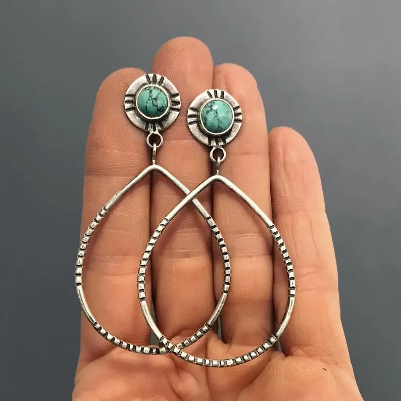Fashion Big Water Drop Turquoise Earrings European and American Vintage Silver-Plated Exaggerated Earrings New Women's Jewelry
Fashion Big Water Drop Turquoise Earrings European and American Vintage Silver-Plated Exaggerated Earrings New Women's Jewelry