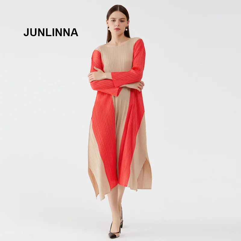 Женское плиссированное платье JUNLINNA, модельное свободное платье средней длины большого размера с нашивками, весна 2022
Женское плиссированное платье JUNLINNA, модельное свободное платье средней длины большого размера с нашивками, весна 2022