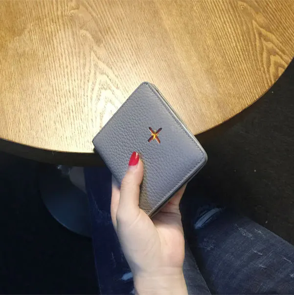 Genuine Leather Wallet Women Snap Card Holder Small Trendy Wallet Korean Minimalist Carteira Feminina Ladies Purse DE60NQB 
Genuine Leather Wallet Women Snap Card Holder Small Trendy Wallet Korean Minimalist Carteira Feminina Ladies Purse DE60NQB