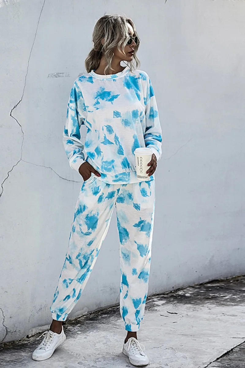 Women's Autumn Clothing Tie-dyed Gradient Round Neck Sweater Casual Trousers Two-piece Set Sweatshirt Moletom Sudadera Mujer New
Women's Autumn Clothing Tie-dyed Gradient Round Neck Sweater Casual Trousers Two-piece Set Sweatshirt Moletom Sudadera Mujer New