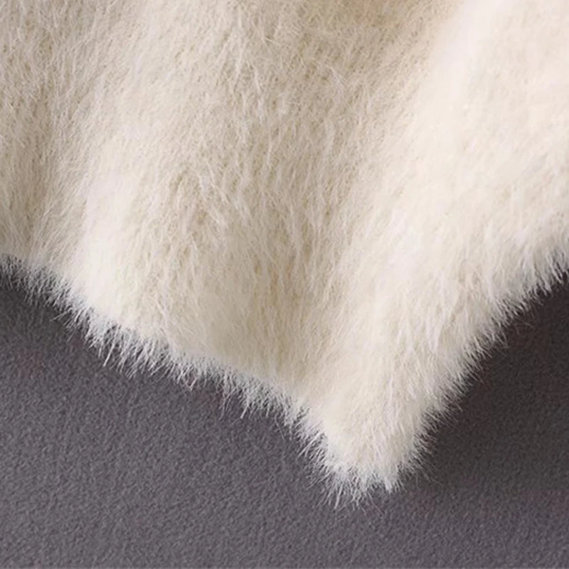 Sweaters Autumn Winter Women Half High Collar Mohair Sweaters Pullovers Korean Exposed Clavicle Loose Knitted Sweater Tops
Sweaters Autumn Winter Women Half High Collar Mohair Sweaters Pullovers Korean Exposed Clavicle Loose Knitted Sweater Tops