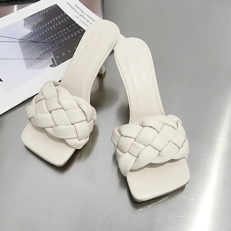 Women Slippers Female High Heels Summer Square Head Slides Weave Casual Sandals Female Beach Mule Flip Flops Designer Sandals
Women Slippers Female High Heels Summer Square Head Slides Weave Casual Sandals Female Beach Mule Flip Flops Designer Sandals