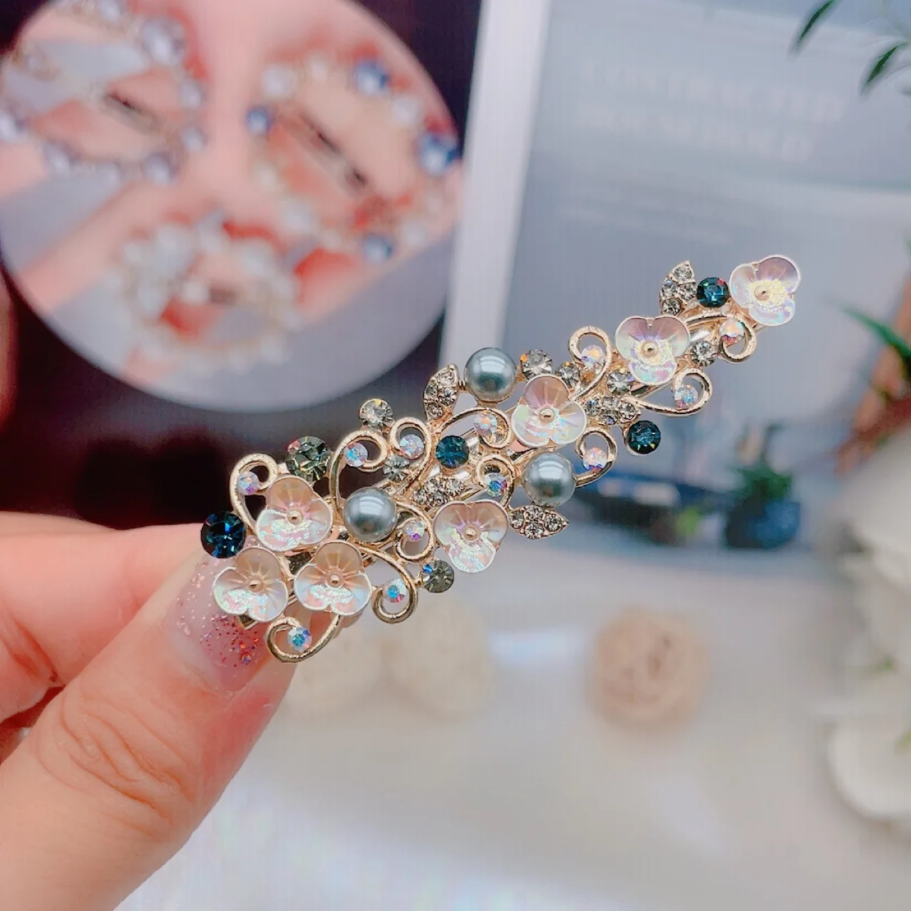 's lovely bowknot YouYue fanhuasijin horsetail hair bands to plunge into paragraphs students style diamond female duck clip
's lovely bowknot YouYue fanhuasijin horsetail hair bands to plunge into paragraphs students style diamond female duck clip