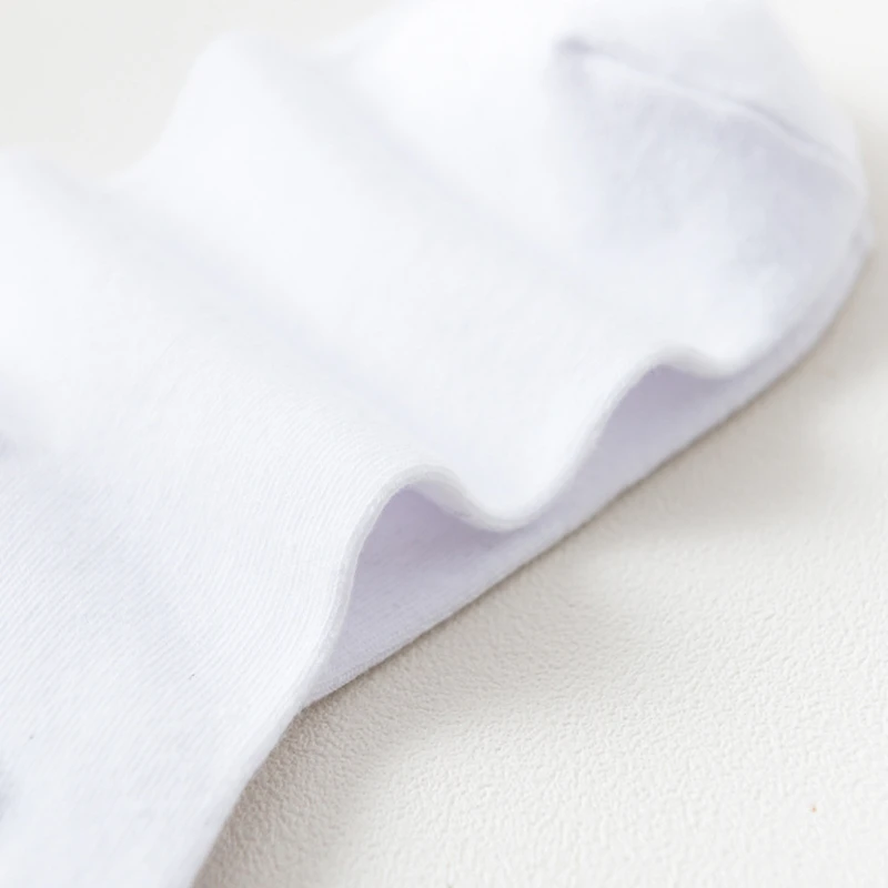 Anime Spirited Away No Face man Casual Socks Printed Cartoon Ankle Socks Kawaii Harajuku New
Anime Spirited Away No Face man Casual Socks Printed Cartoon Ankle Socks Kawaii Harajuku New