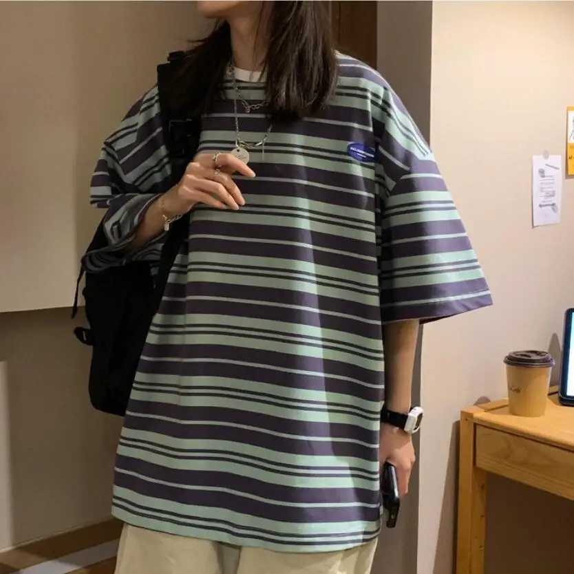 HLM Short Sleeve Stripes Classic Tshirt 2021 Summer Casual Casual Oversized Tshirts Korean Version Harajuku Style Couples Top 
HLM Short Sleeve Stripes Classic Tshirt 2021 Summer Casual Casual Oversized Tshirts Korean Version Harajuku Style Couples Top