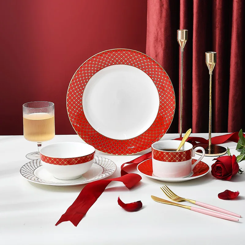 European Household Red Dinner Plate Set Ceramic Coffee Teacup Saucer Set Holiday Tableware Rice Bowl Steak Plate
European Household Red Dinner Plate Set Ceramic Coffee Teacup Saucer Set Holiday Tableware Rice Bowl Steak Plate