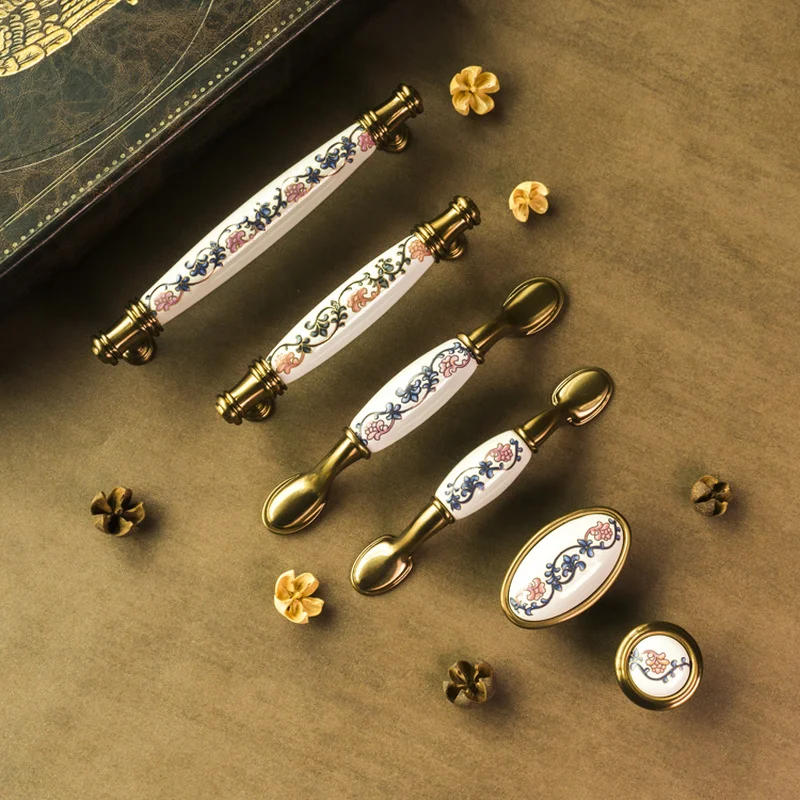 Chinese ceramic handle American retro cabinet door modern minimalist European style drawer wardrobe
Chinese ceramic handle American retro cabinet door modern minimalist European style drawer wardrobe