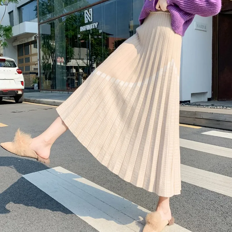 Юбка-карандаш Женская, черная, с высокой талией, зима 2021
Юбка-карандаш Женская, черная, с высокой талией, зима 2021