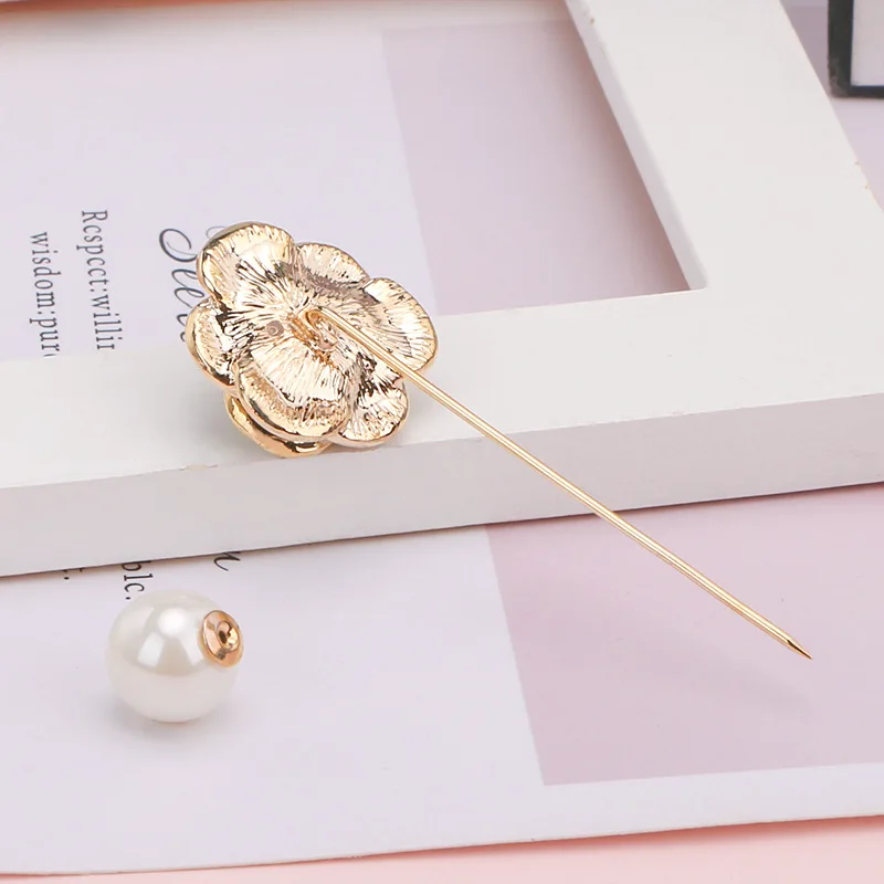 Retro Rose Gold Rose Shape Pearl Brooch For Women Creative Collar Button Suit Wild Feashion Pin Shirt Elegant Accessories
Retro Rose Gold Rose Shape Pearl Brooch For Women Creative Collar Button Suit Wild Feashion Pin Shirt Elegant Accessories
